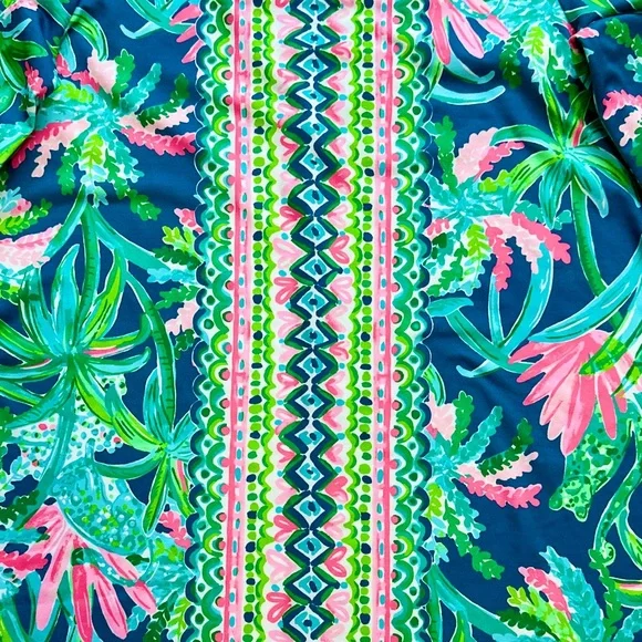 Lilly Pulitzer Small 'Macaw Blue Sweet Escape' Chilly Lilly fabric! ENC w/o tag! - Picture 5 of 5